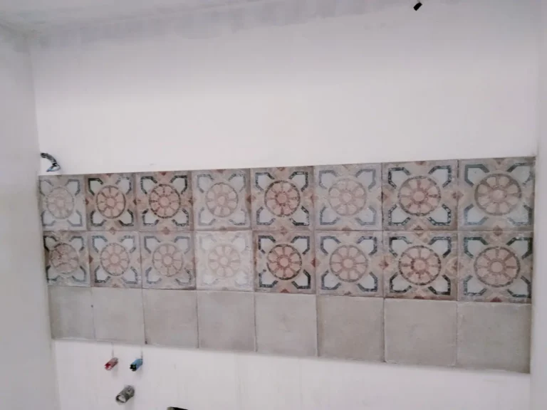 Microlevigatura effetto satinato – pavimento in cementine